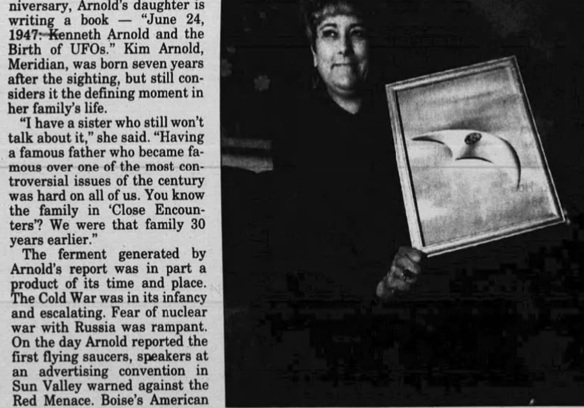 1947 Kenneth Arnold Flying Saucers